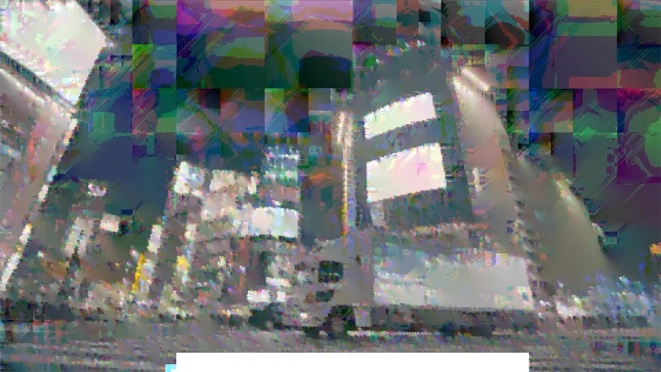Glitch frame 4