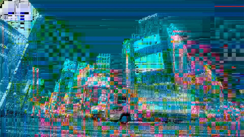 Glitch frame 6